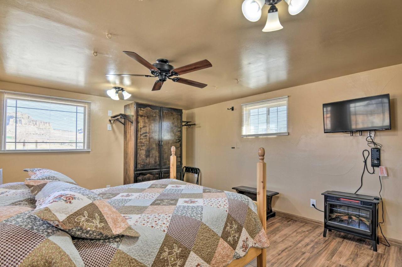 Cozy Home With Canyon Views 2 Mi To Grand Staircase Henrieville Eksteriør billede